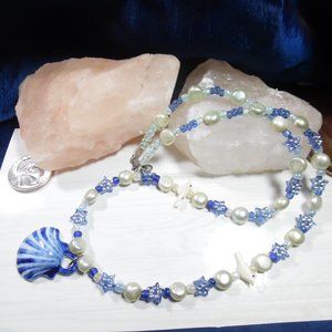 CERAMIC SEASHELL NECKLACE BLUE AND WHITE 20"